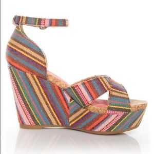 ROCKET DOG | Clara Guatemala Stripe Wedge Sandals